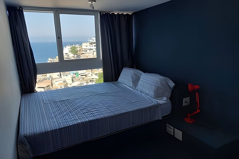 Vidigal, frente para o mar, garagem e 2 quartos