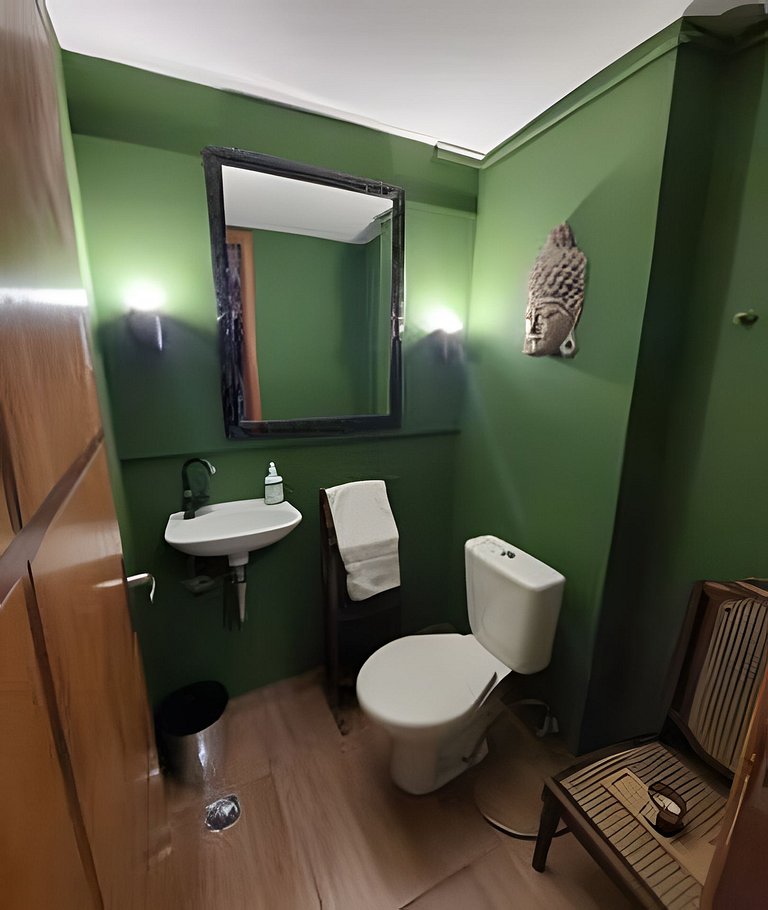 Vidigal, frente para o mar, garagem e 2 quartos