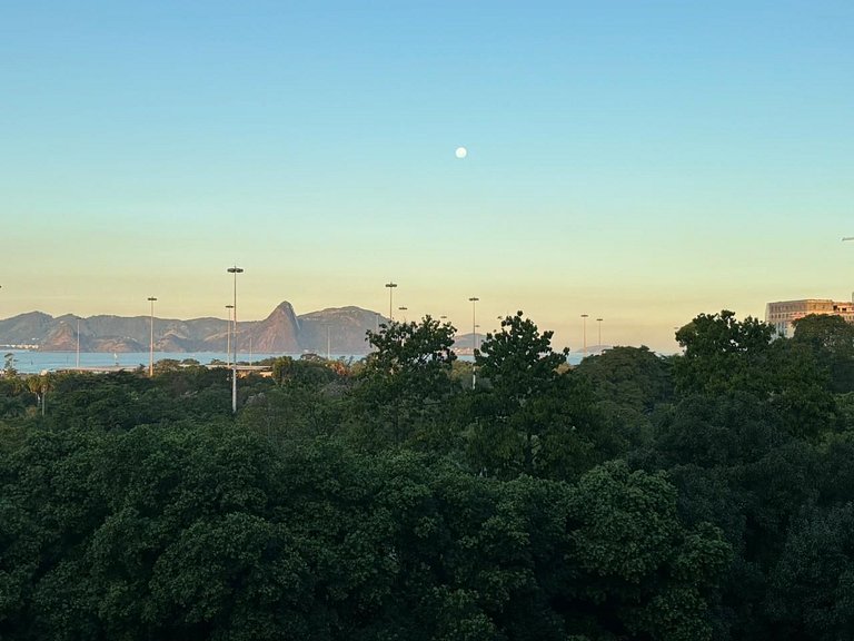 Vista incrível com 2 quartos (1 suíte) na Gloria
