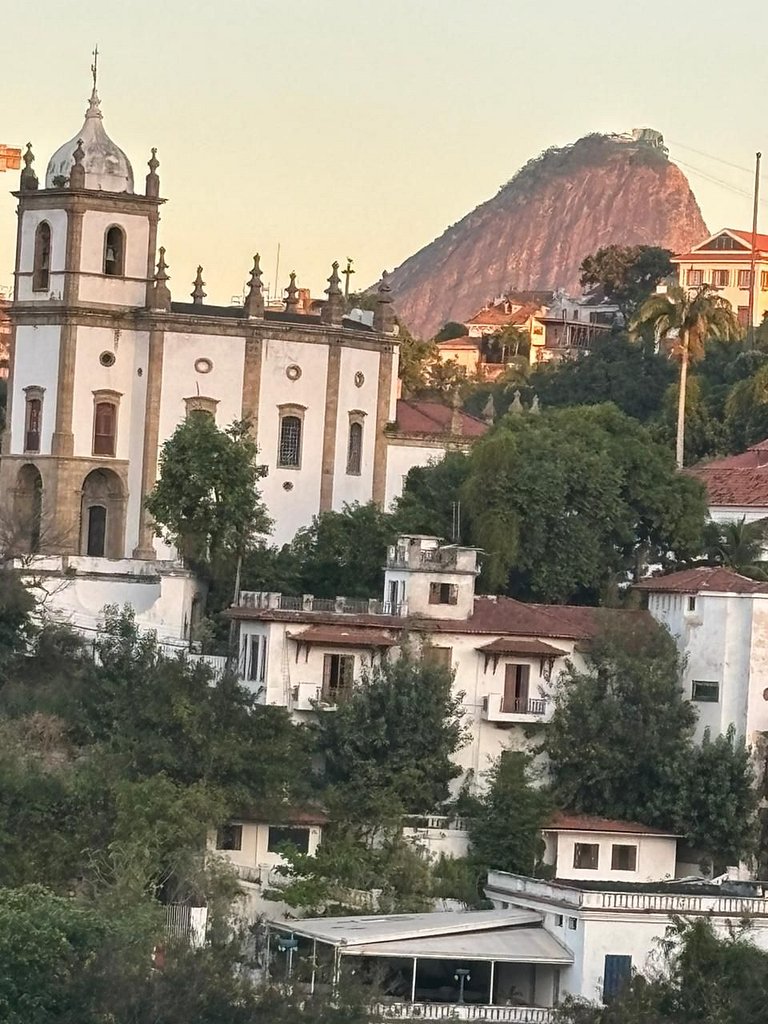 Vista incrível com 2 quartos (1 suíte) na Gloria