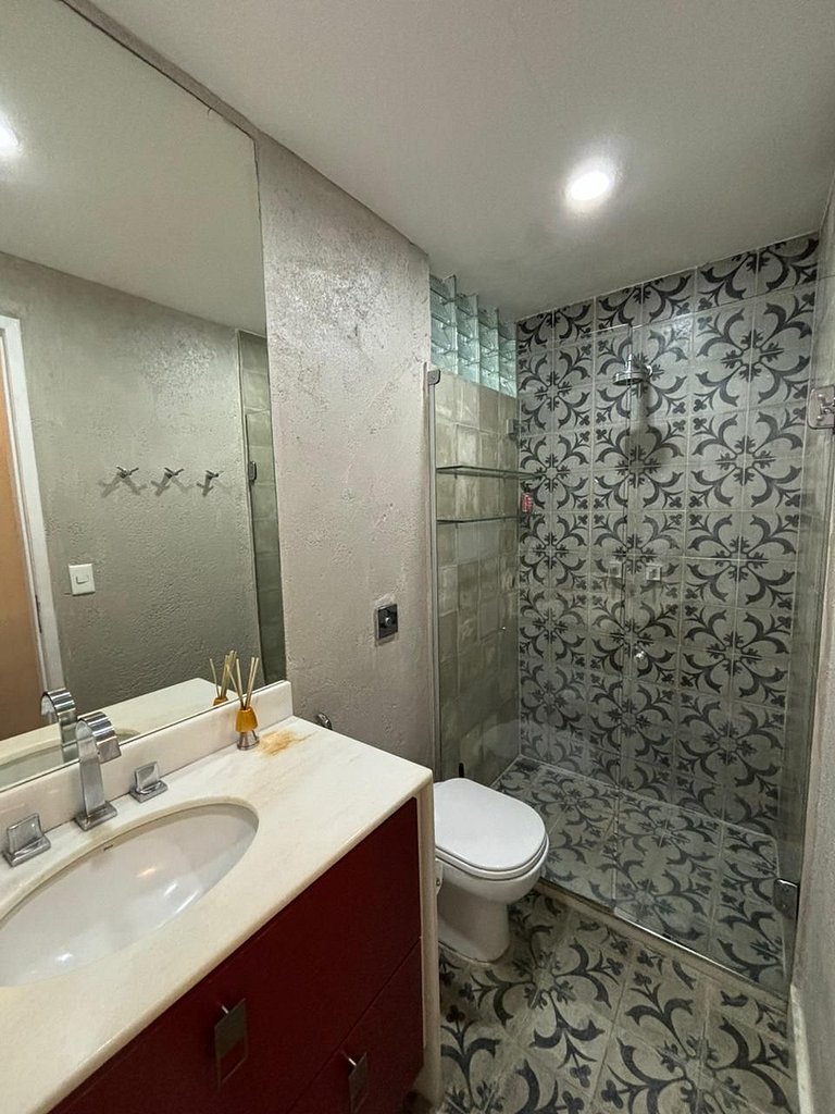 Vista incrível com 2 quartos (1 suíte) na Gloria