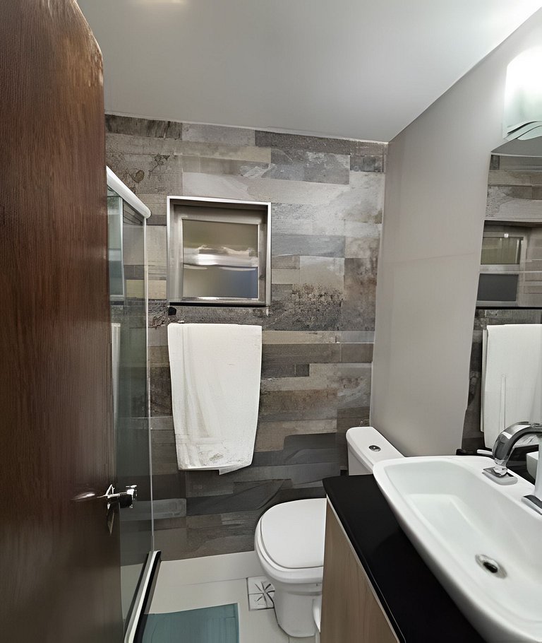 Flat com Garagem, piscina , praia