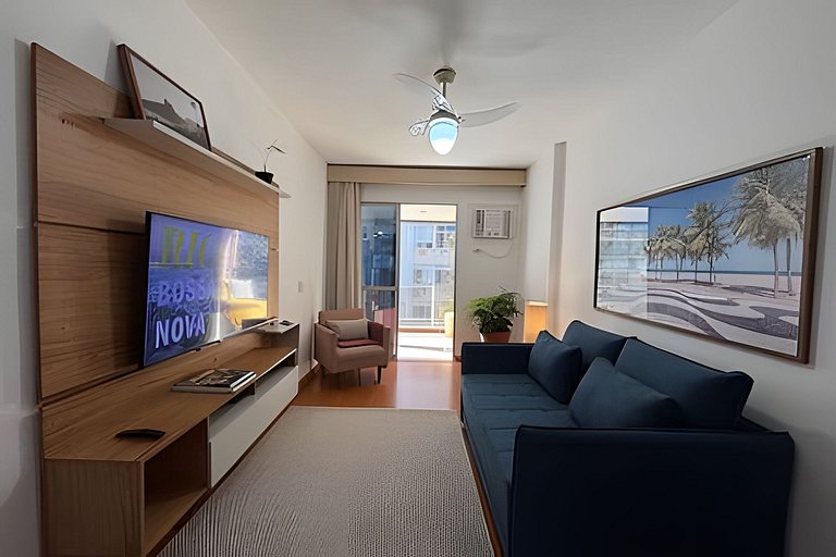 Flat com Garagem, piscina , praia