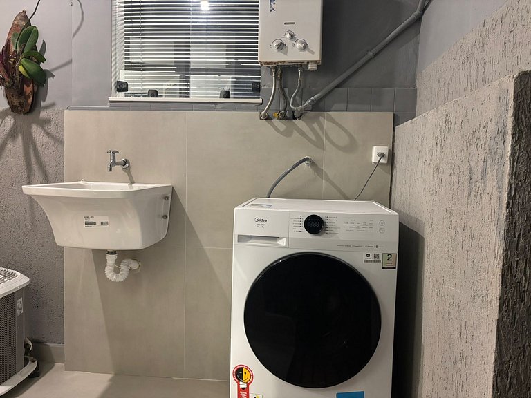 Leblon Premium, 100m da praia