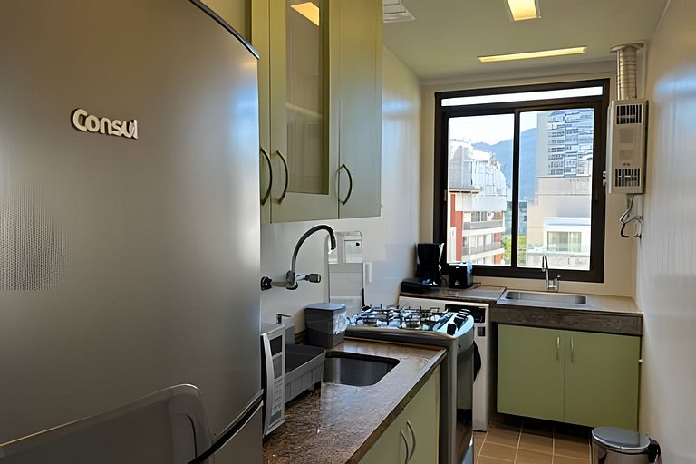 APART HOTEL, Leblon, 2 quadras da praia