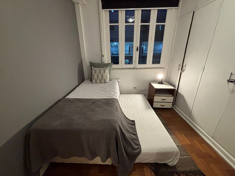 Copa, 3 quartos, suite, praia a 10 min a pé