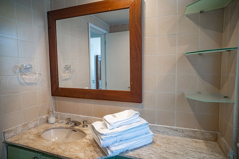 APART HOTEL, Leblon, 2 quadras da praia